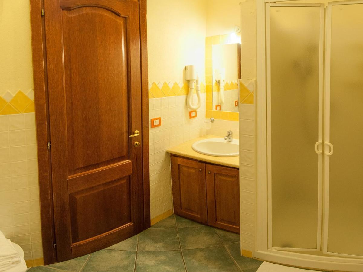 Guest House Dolce Vita Кала-Гононе Экстерьер фото